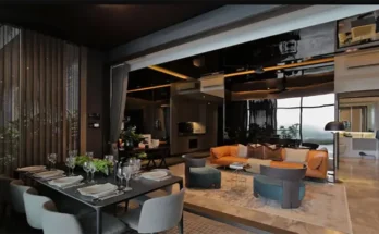 Midtown Bay Condo With Strong Appeal for Urban Professionals