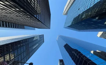 Lucerne Grand and Amberwood at Holland: Understanding Property Appeal from a Long-Term Perspective